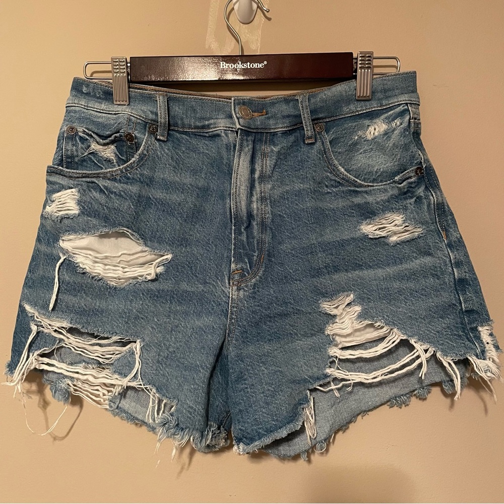 American Eagle Highest Rise 90s Boyfriend Shorts